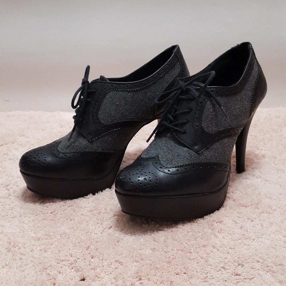 Lauren Conrad lace up heels
